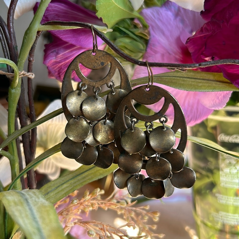 Chandelier earrings y2k with natural patina. Could be polished up. EUC 2 1/8”